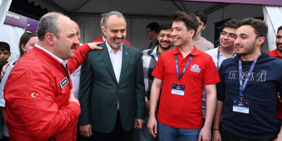 TEKNOFEST’in Bursa ayağında İHA’lar yarışıyor