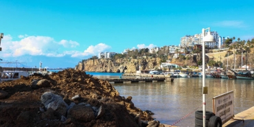 gundem-antalya-haberleri-1be3383c400336357dfb49dac799f43c.webp