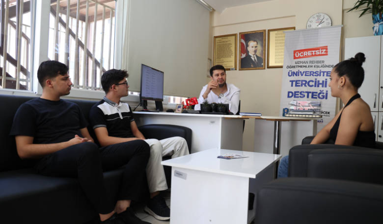 gundem-antalya-haberleri-cec2dd9da94101b0fc7069919e171e3f.webp