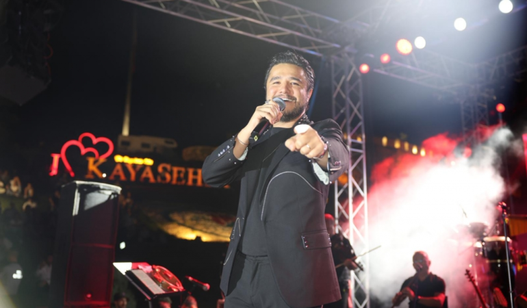 Nevşehir’de Zafer Bayramı Coşkusu Müzikle Yankılandı