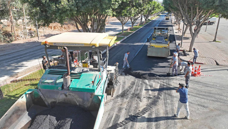 Büyükşehir’den Uncalı Caddesi’ne  modern ve güvenli ulaşım altyapısı
