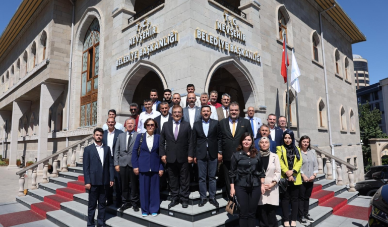 Anahtar Parti Heyetinden Nevşehir Belediyesi’ne Ziyaret