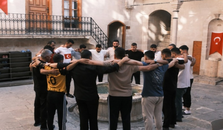 BAĞIMLILIK İLE MÜCADELEDE ŞANLIURFA ÖRNEĞİ: LİMAN AYIK YAŞAM DERNEĞİ