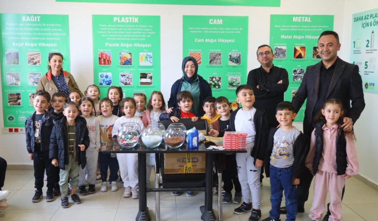 Sıfır atık bilinci küçük yaşta kazandırılıyor