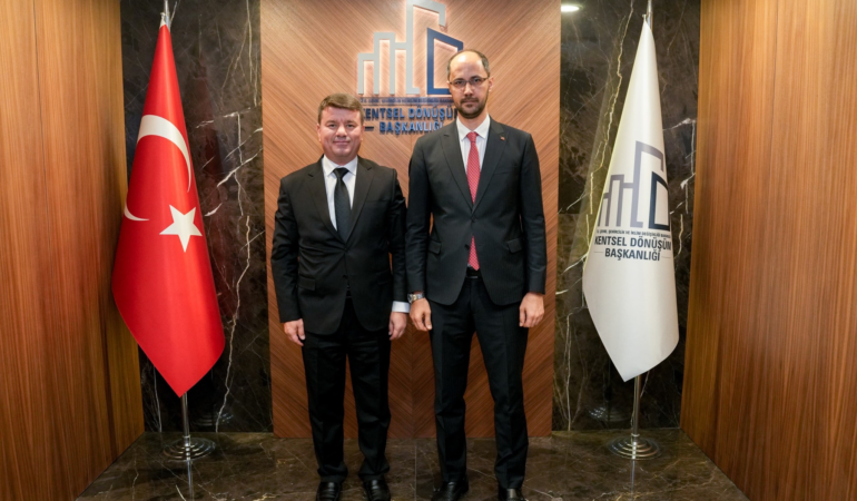 Başkan dinçer’den kentsel dönüşüm projelerine destek ziyaretleri
