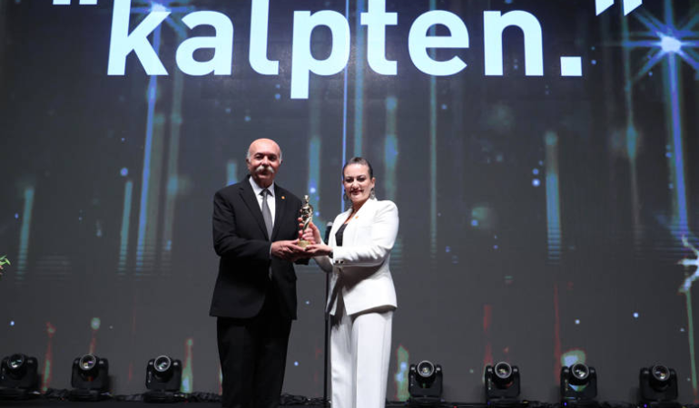 62.Uluslararası Antalya Altın Portakal Film Festivali,  sinemanın en Kalpten’ haliyle sinemaseverlere Merhaba’ dedi