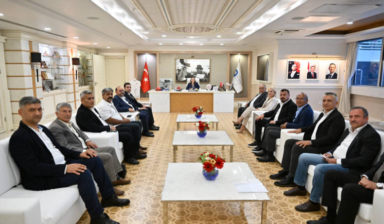 Muhtarlardan Başkan Vekili Özdemir’e ziyaret