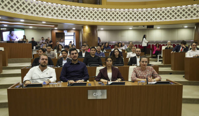 Büyükşehir Gençlik Meclisi kentin geleceğine ışık tutuyor