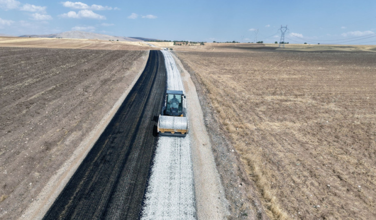 Büyükşehir’den Afşin’e 200 Milyonluk Yol Yatırımı