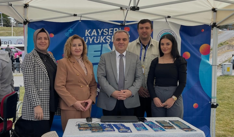 Büyükşehir’den Spor Dostu Evim Kampüs Festivali’nde İletişim Köprüsü