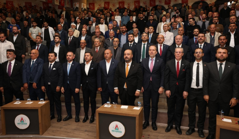 Başkan Arı, Yeniden Refah Partisi Nevşehir 3. Olağan Kongresi’ne Katıldı