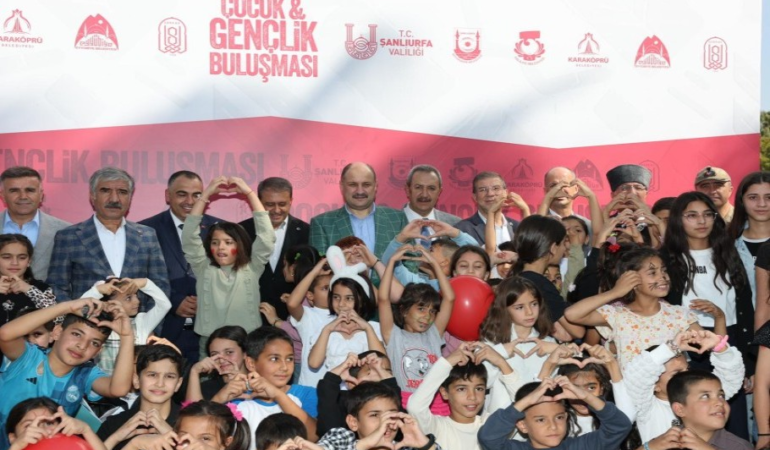 ŞANLIURFA’DA ÇOCUK VE GENÇLİK BULUŞMASI BAŞLADI
