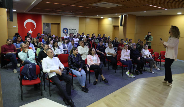 Büyükşehir’de “Zaman Yönetimi” eğitimi