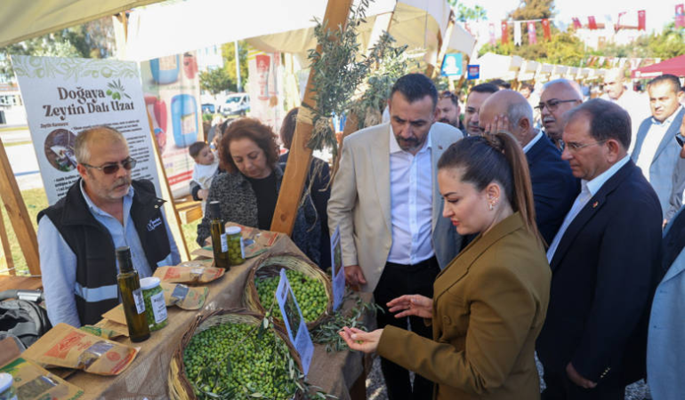 Başkan Vekili Özdemir zeytin festivaline katıldı