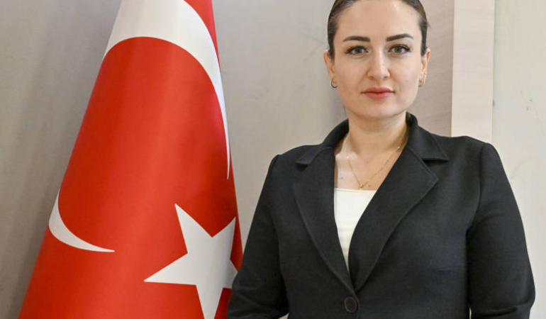 Antalya Büyükşehir Belediyesi Başkan Vekili Büşra Özdemir’in 10 Kasım Mesajı