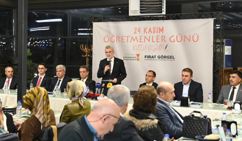 Öğretmenlerimiz Bu Milletin Kaderini Değiştiren Kahramanlardır