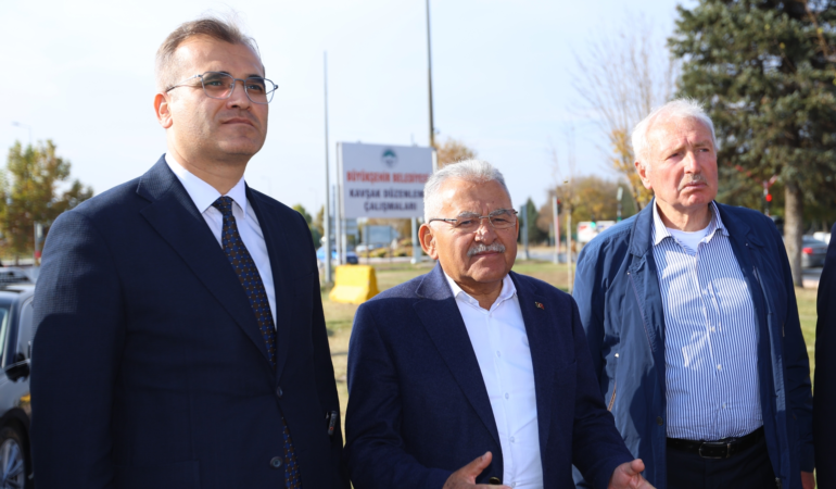 Başkan Büyükkılıç, Kartal Kavşağı Takvimini Açıkladı: İhale Aralık’ta, Hedef 10 Ayda Tamamlamak