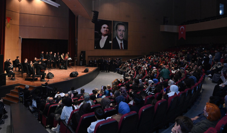 Bir Başka Orkestra’dan Engelleri Aşan Konser