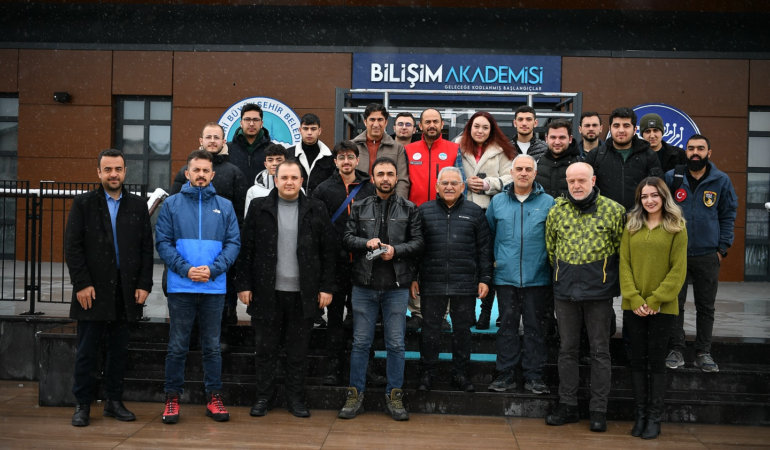 Başkan Büyükkılıç’tan, Bilişim Akademisi’ne Ziyaret