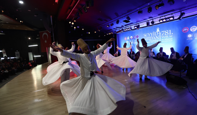 Büyükkılıç, Seyyid-i Sırdan Tasavvuf Konseri ve Sema Mukabelesi Programına Katıldı