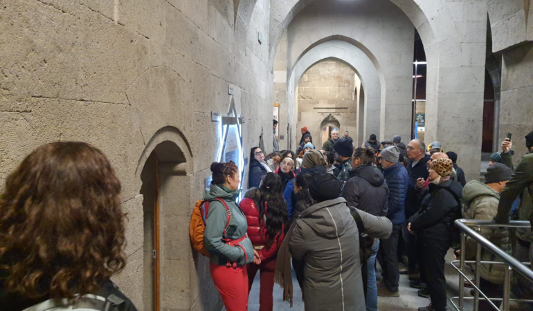 Kayseri Büyükşehir’in Yatırımları, Nevşehirli Rehberleri Hayran Bıraktı