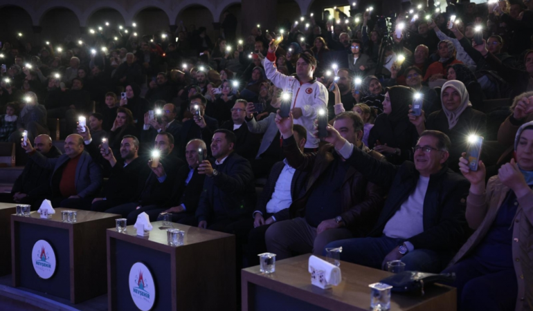Dünya’nın En Özel İnsanları Gününüz Kutlu Olsun