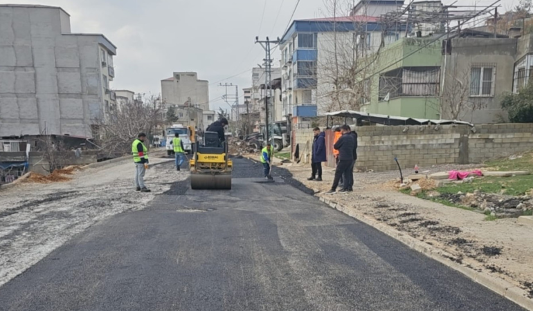 Yol Yenileme Mesaisi Kesintisiz Devam Ediyor