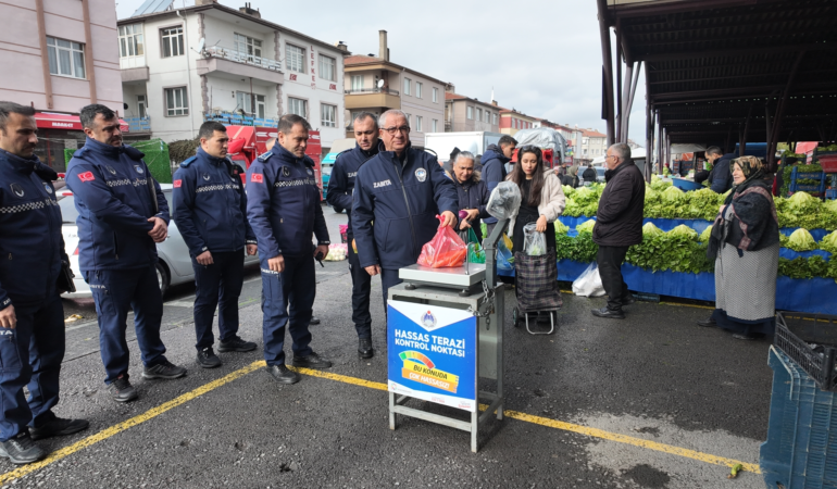 Büyükşehir ve İlçe Zabıta Ekiplerinden, Fırın, Pazar ve Market Denetimi