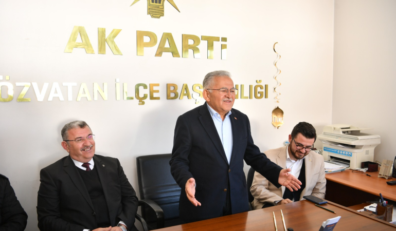 Başkan Büyükkılıç’tan, Ramazan’ın 3’üncü Gününde Özvatan ve Felahiye’ye Ziyaret