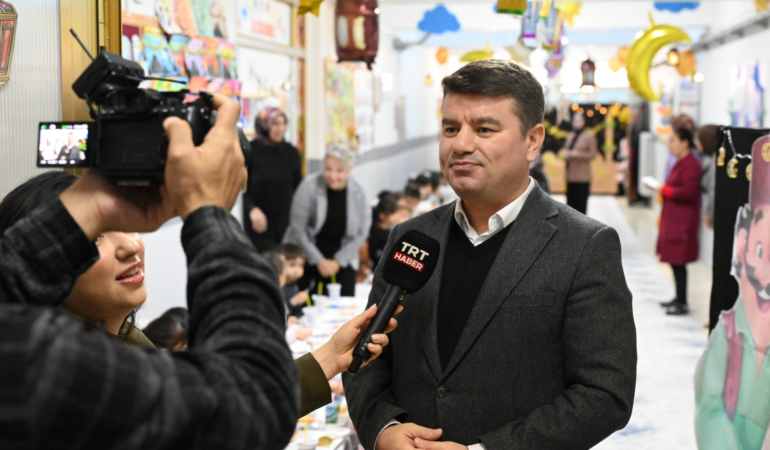 Aksaray belediyesi’nin ilk orucum hediyesine yoğun ilgi