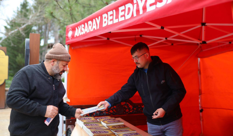 Aksaray belediyesi’nden arife gününde geleneksel hizmet