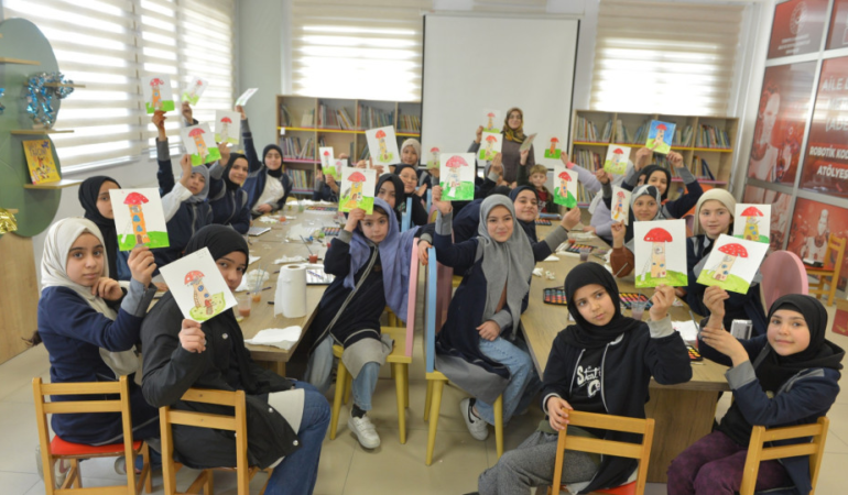 Büyükşehir’in Kütüphane Haftası Kutlama Programı Çocuklar İçin Özel Bir Etkinlikle Başladı
