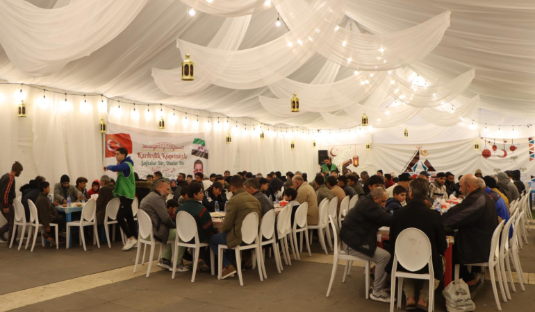 Kayseri Büyükşehir’den Tartus’a Kardeşlik Sofrası: Başkan Büyükkılıç’tan Suriye’de Gönül Köprüsü