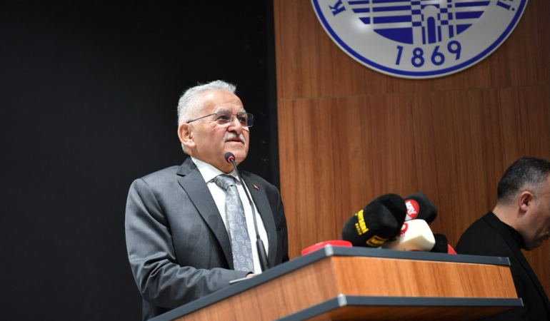 Kütüphane Haftası’na Kayseri’de Güçlü Başlangıç: Başkan Büyükkılıç’tan Gençlik Vurgusu