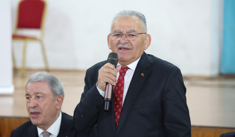 Başkan Büyükkılıç, Ramazan’ın Bereketini İki Ayrı İftarda Vatandaşlarla Paylaştı
