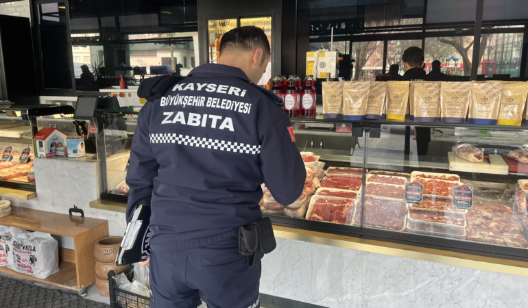 Büyükşehir Zabıtası, Ramazan Denetimlerine Kasap İşletmeleri ile Devam Etti