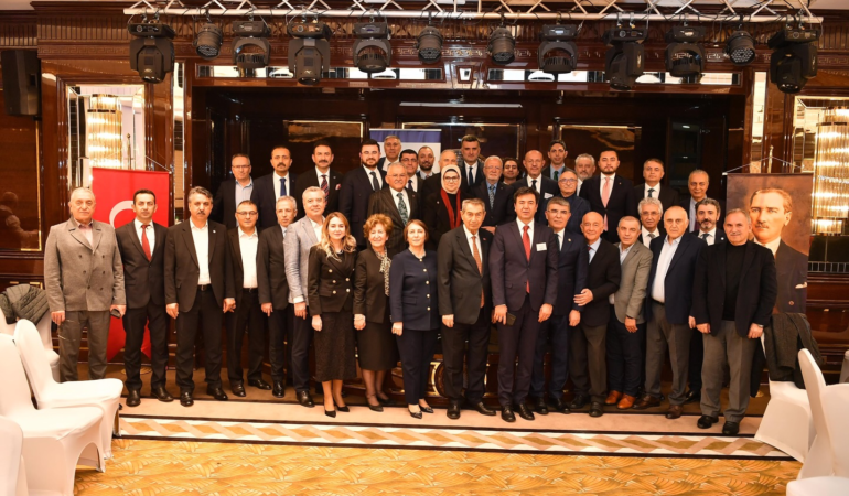 Başkan Büyükkılıç, İftar Buluşmalarına Başkentteki Hemşehrileri ile Devam Etti