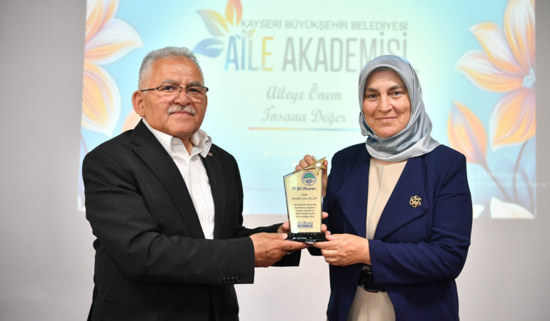 Büyükşehir Aile Akademisi, 2025’te 5 Binin Üzerinde Aile ve Çift Adayına Danışmanlık Yaptı