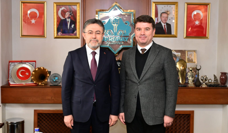 Tarım ve orman bakanı ibrahim yumaklı belediye başkanı dr. evren dinçer’i ziyaret etti