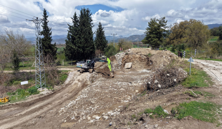 Büyükşehir, Andırın Kırsalında Köprü Projesine Başladı