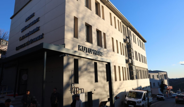 Andırın’da Kültür ve Eğitimde Yeni Dönem; İlçe Halk Kütüphanesi Kapılarını Açıyor