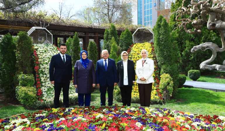 AK Parti Genel Merkez Kadın Kolları Başkanı Ercan’dan Başkan Büyükkılıç’a Avrupa Şehri Övgüsü