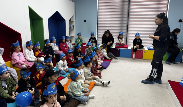 Büyükşehir’den Anlamlı Etkinlik: Miniklere Polislik Mesleği Tanıtıldı