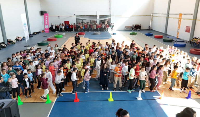 Büyükşehir Spor A.Ş.’den Develi’de 550 Öğrenciye Spor Dolu Buluşma