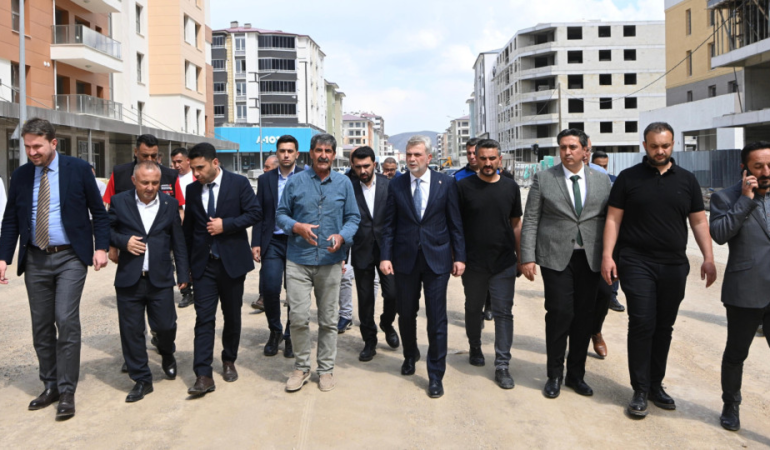 Başkan Görgel, Elbistan’a 500 Milyon TL’lik Yol Yatırımı Kazandırıyoruz