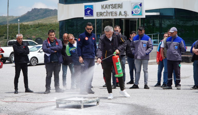 Erciyes A.Ş. Personeline Uygulamalı Yangın Eğitimi