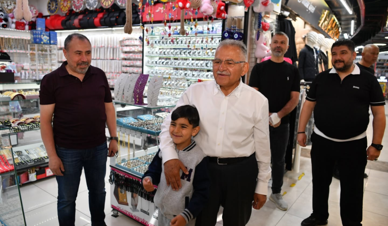 Başkan Büyükkılıç’tan Yeraltı Çarşısı’na Ziyaret